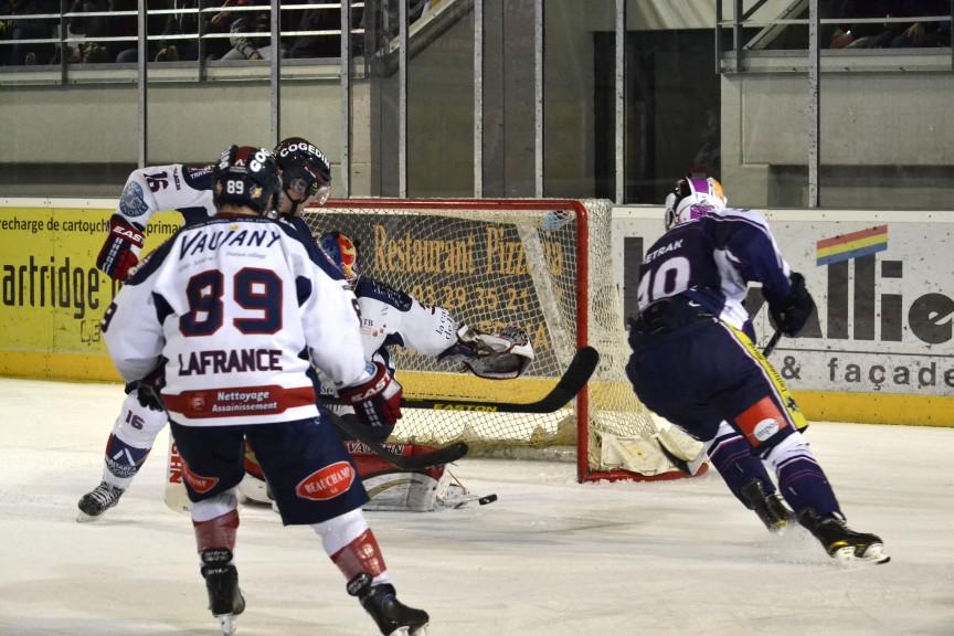 Epinal  5 - 3 Grenoble 