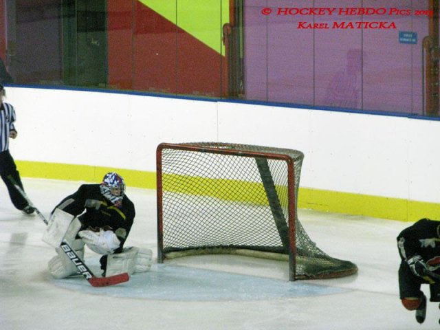Photo hockey match Besançon - Dammarie-les-Lys le 21/12/2013