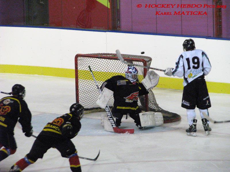 Besançon 3 - 8 Dammarie-les-Lys