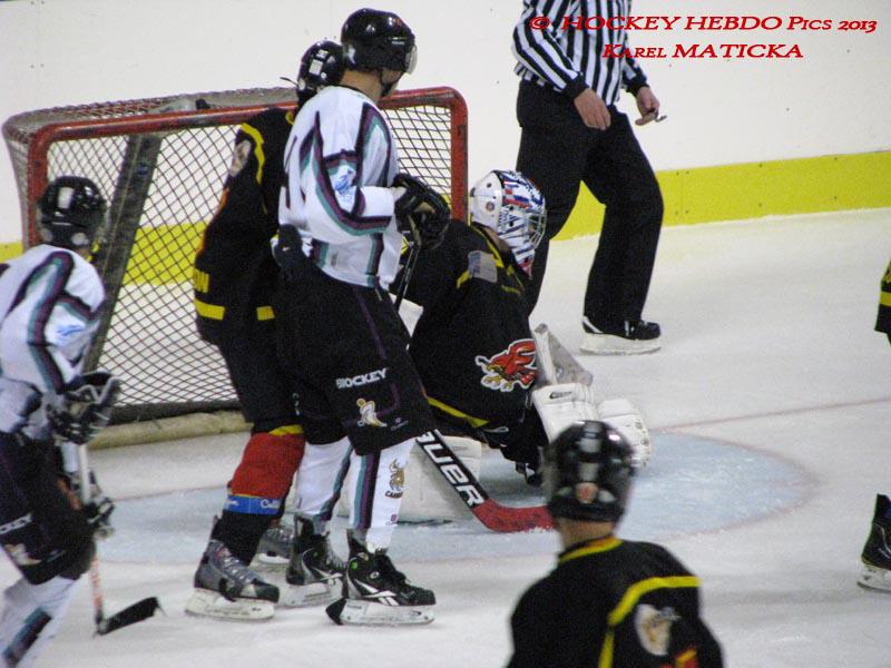 Besançon 3 - 8 Dammarie-les-Lys