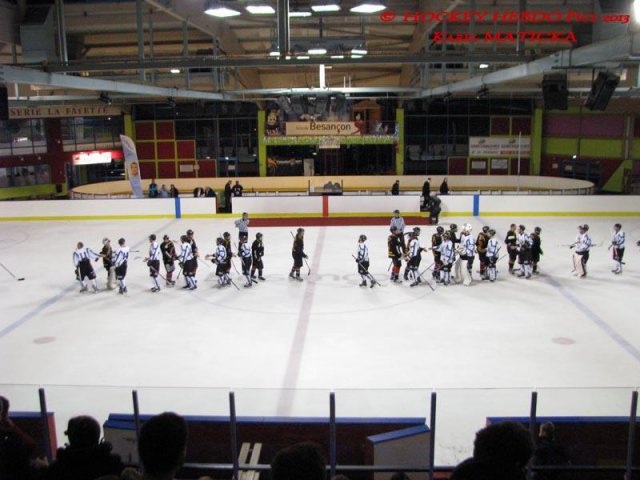Photo hockey match Besançon - Dammarie-les-Lys le 21/12/2013