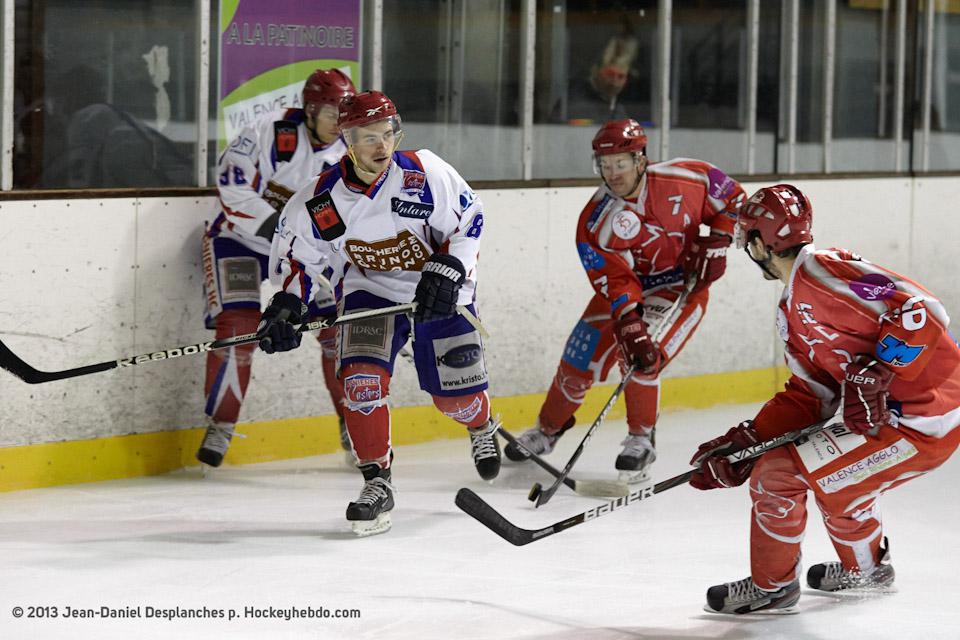 Valence 5 - 3 Asnières