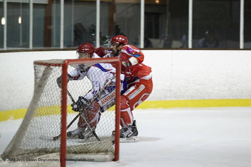 Valence 5 - 3 Asnières