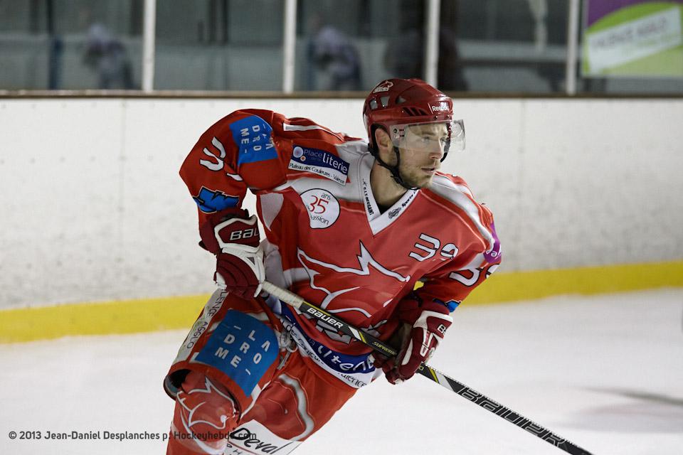 Valence 5 - 3 Asnières