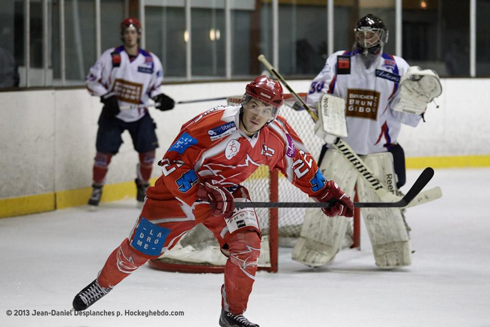 Valence 5 - 3 Asnières