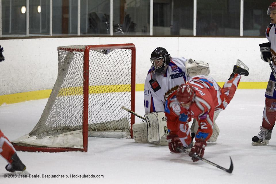 Valence 5 - 3 Asnières