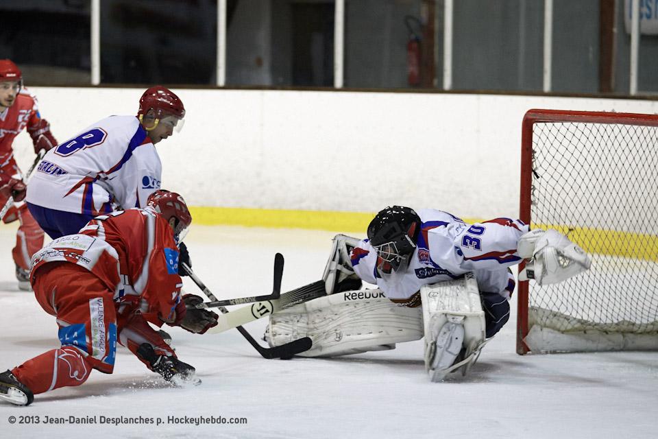 Valence 5 - 3 Asnières