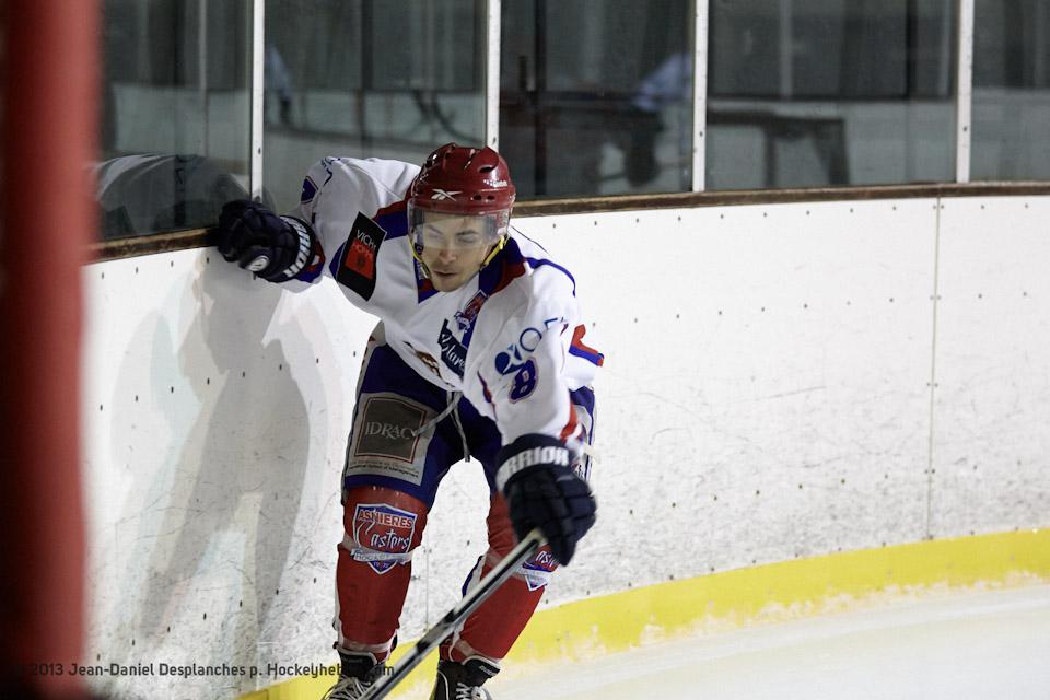 Valence 5 - 3 Asnières