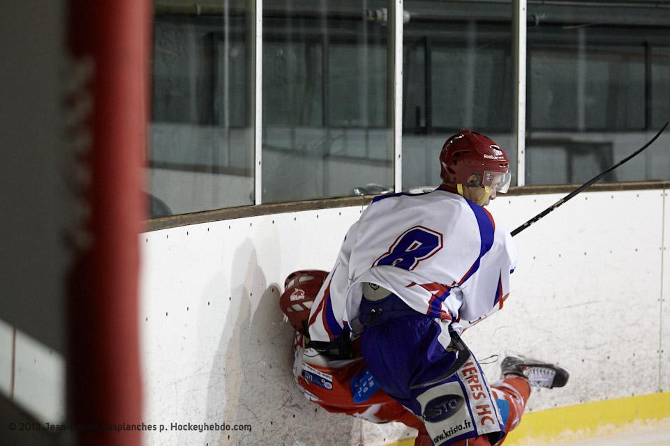 Valence 5 - 3 Asnières