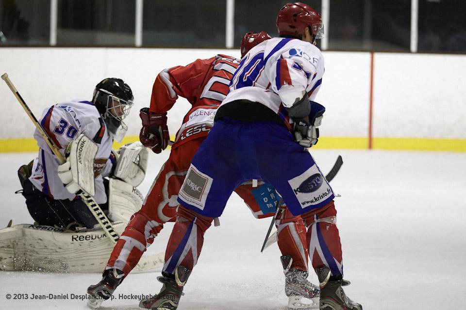Valence 5 - 3 Asnières
