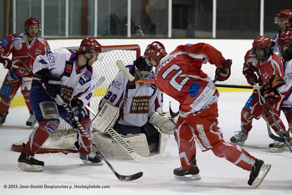 Valence 5 - 3 Asnières