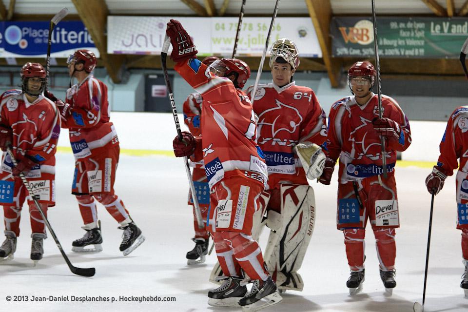 Valence 5 - 3 Asnières