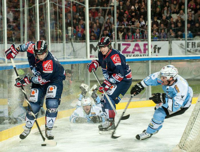 Grenoble  4 - 5 Briançon 