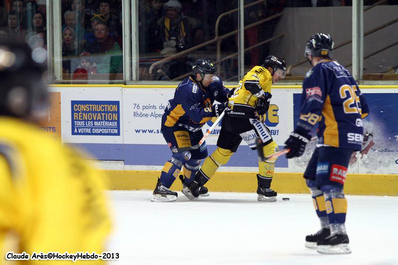 Chamonix  4 - 5 Rouen