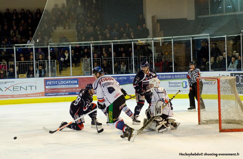 Angers  5 - 3 Caen 