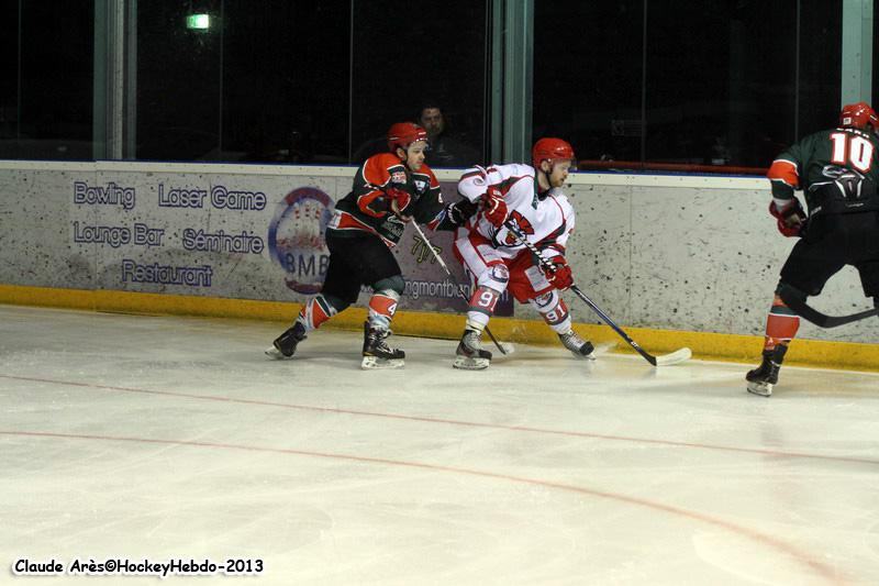 Mont-Blanc 3 - 4 Courbevoie 