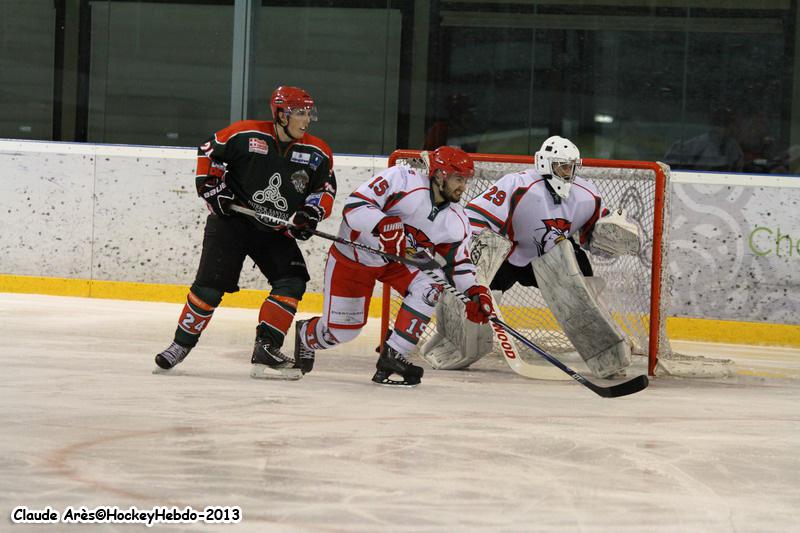 Mont-Blanc 3 - 4 Courbevoie 