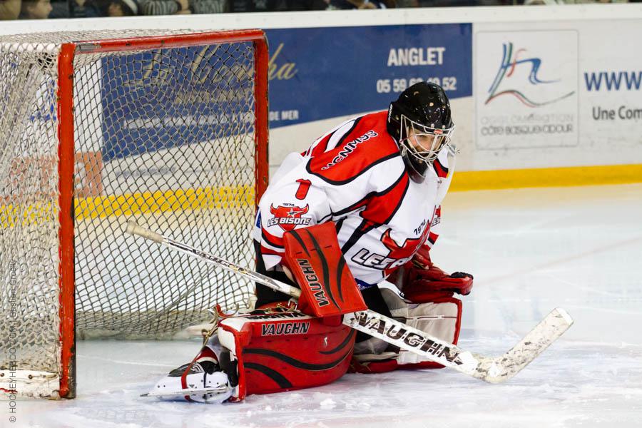 Anglet 3 - 5 Neuilly/Marne