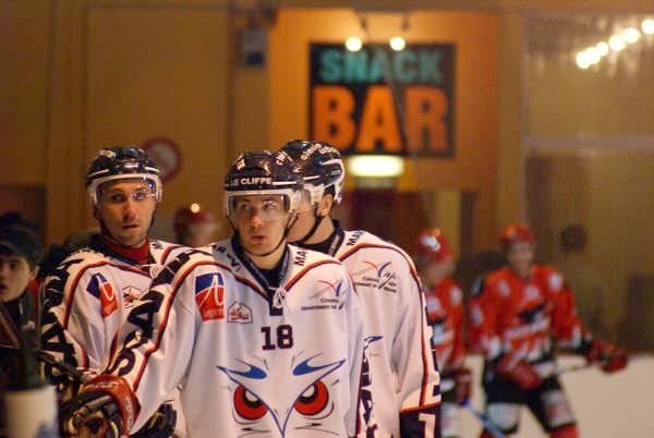 Neuilly/Marne 3 - 6 Angers 