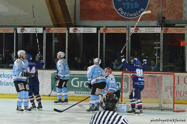Briançon  1 - 2 Brest 