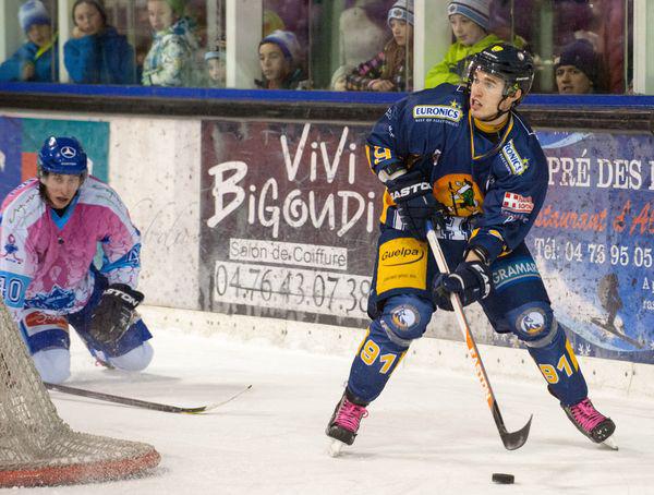 Villard-de-Lans 5 - 1 Chamonix 