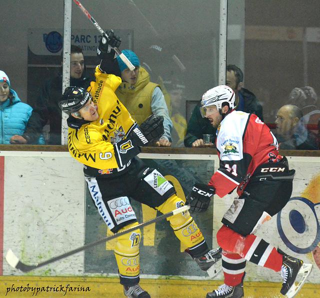 Briançon  2 - 4 Rouen