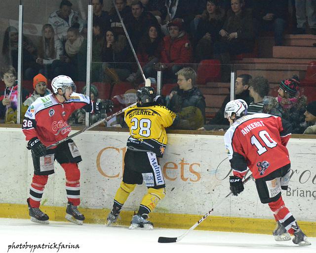 Briançon  2 - 4 Rouen