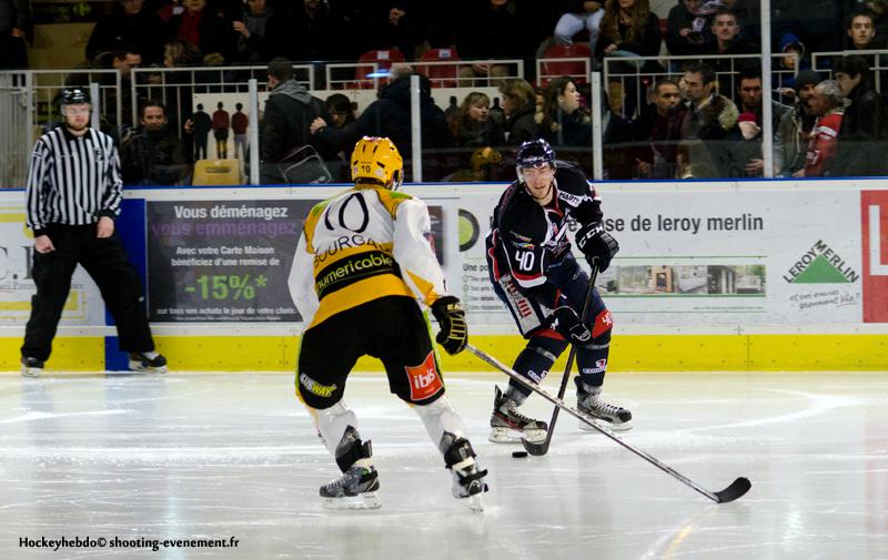 Angers  5 - 3 Strasbourg 