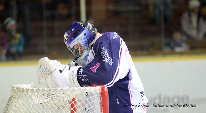 Chamonix  2 - 4 Epinal 