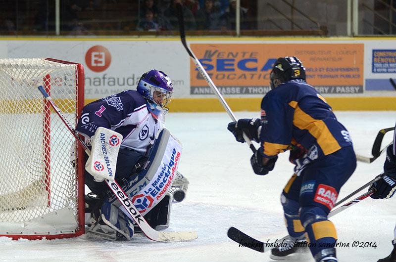 Chamonix  2 - 4 Epinal 