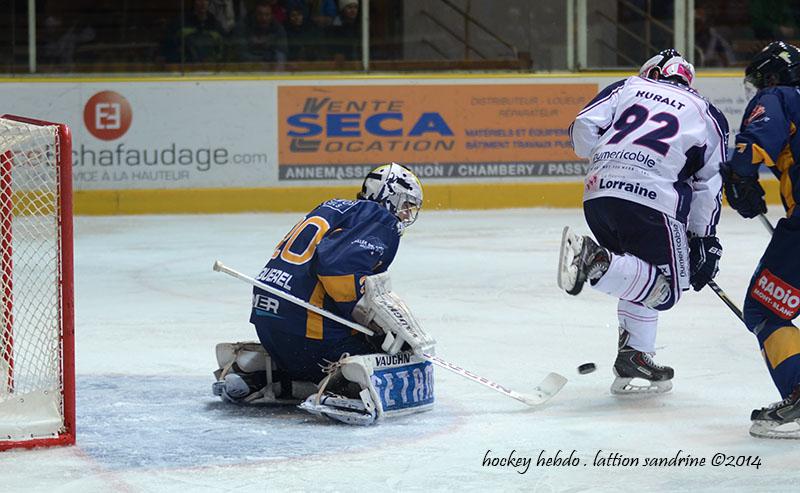 Chamonix  2 - 4 Epinal 