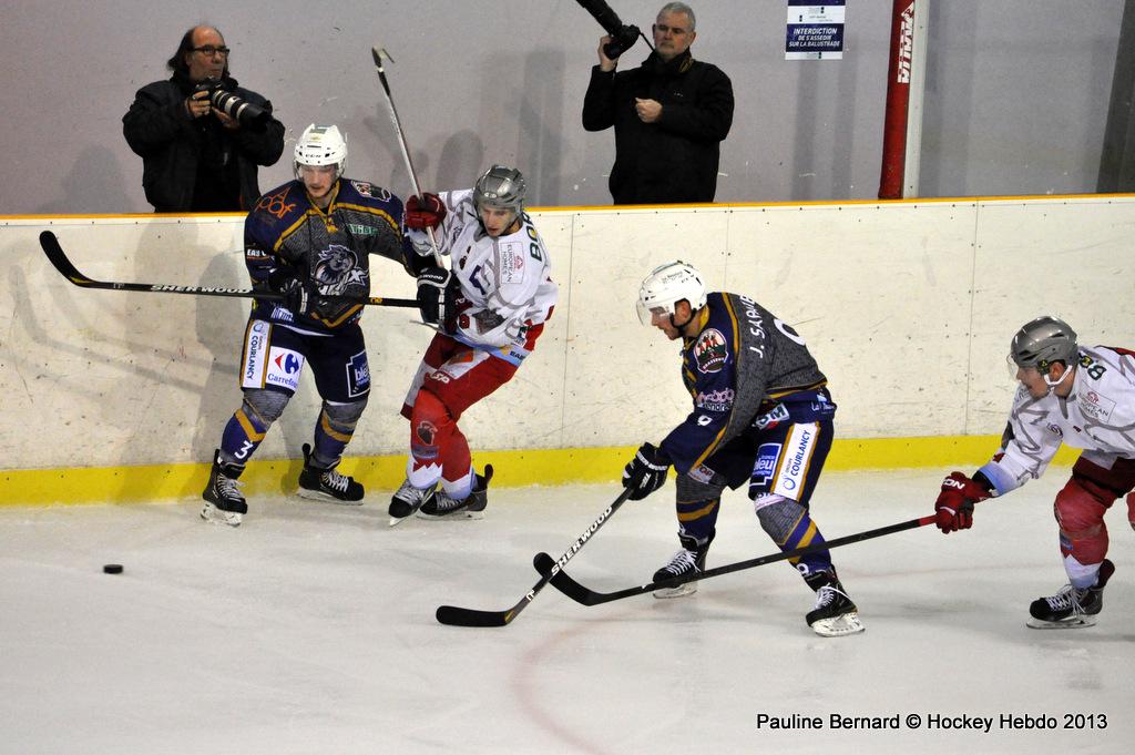 Reims 4 - 3 Annecy