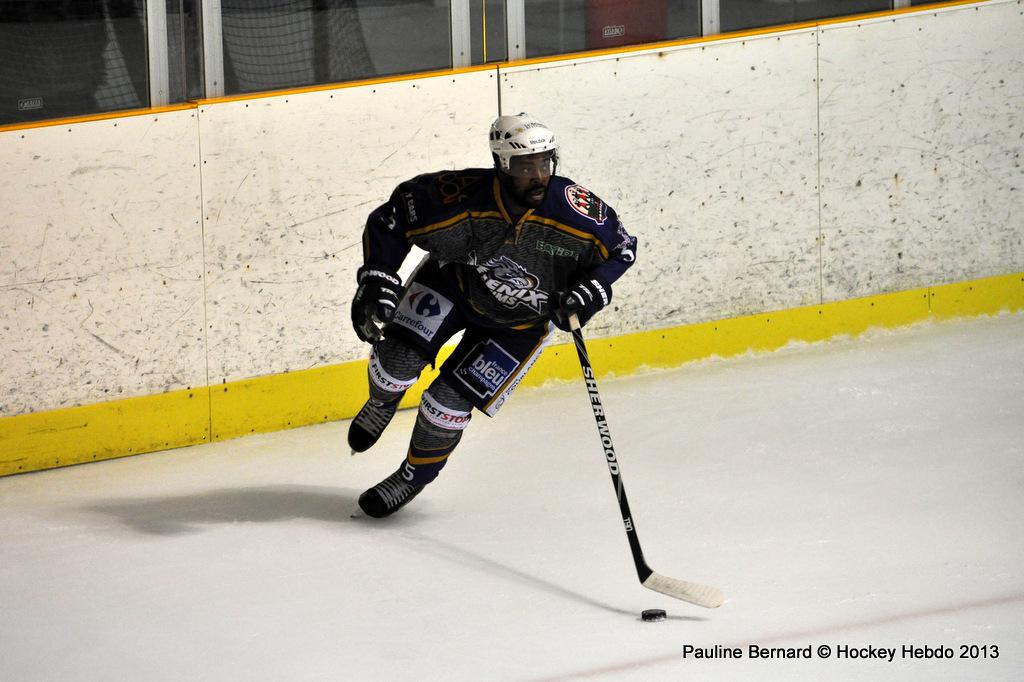 Reims 4 - 3 Annecy