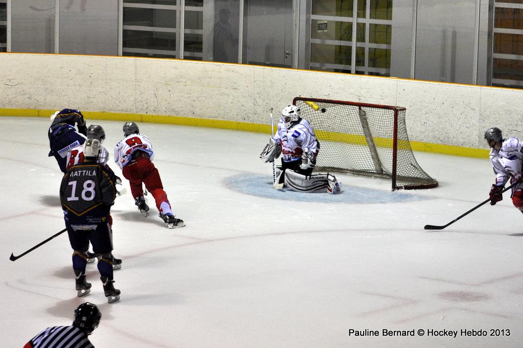 Reims 4 - 3 Annecy