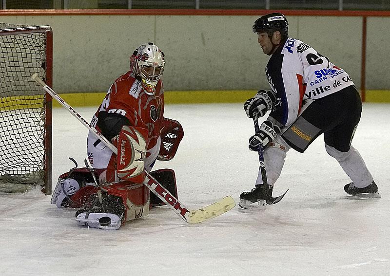 Annecy 1 - 5 Caen 