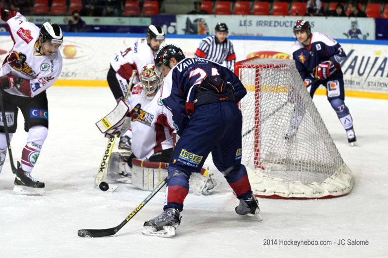 Grenoble  7 - 3 Morzine-Avoriaz