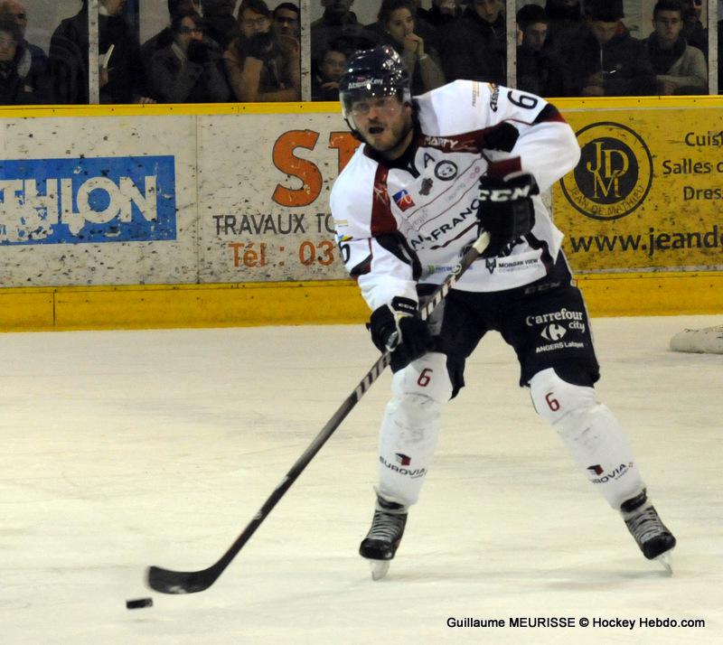 Dijon  4 - 1 Angers 