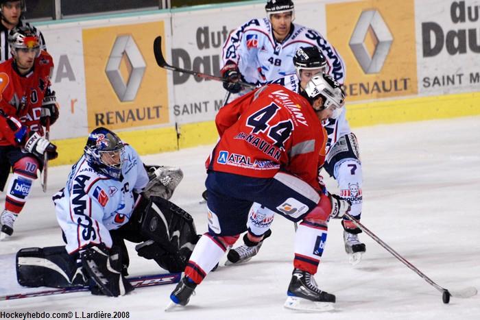 Grenoble  4 - 2 Angers 