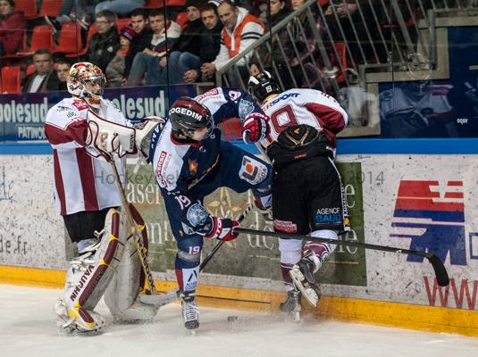 Grenoble  7 - 3 Morzine-Avoriaz
