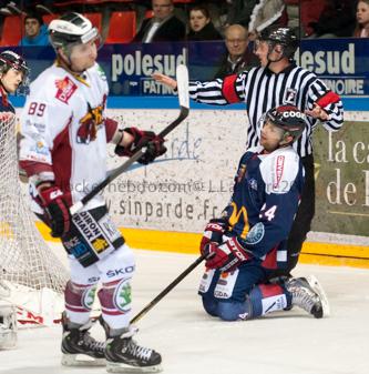 Grenoble  7 - 3 Morzine-Avoriaz