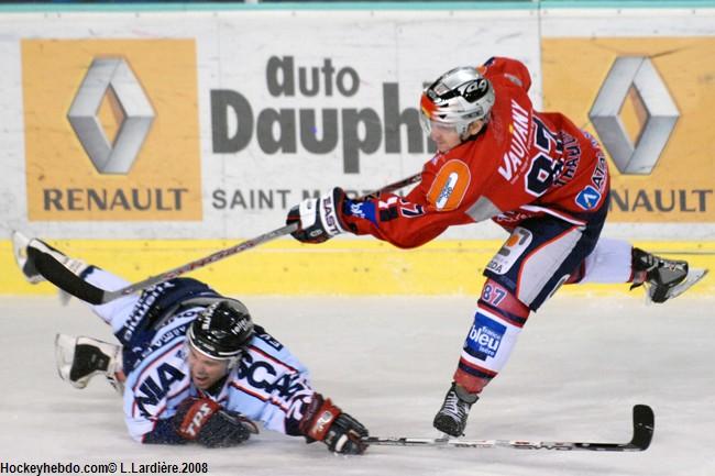 Grenoble  4 - 2 Angers 