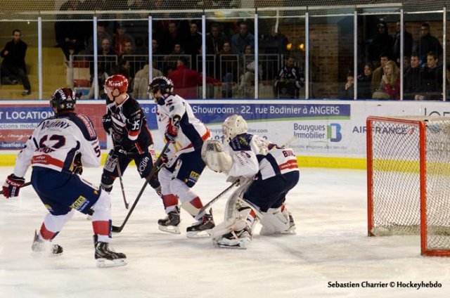 Photo hockey match Angers  - Grenoble  le 18/01/2014