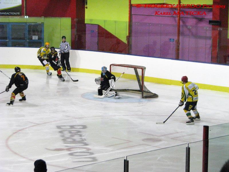 Besançon 2 - 5 Viry-Châtillon