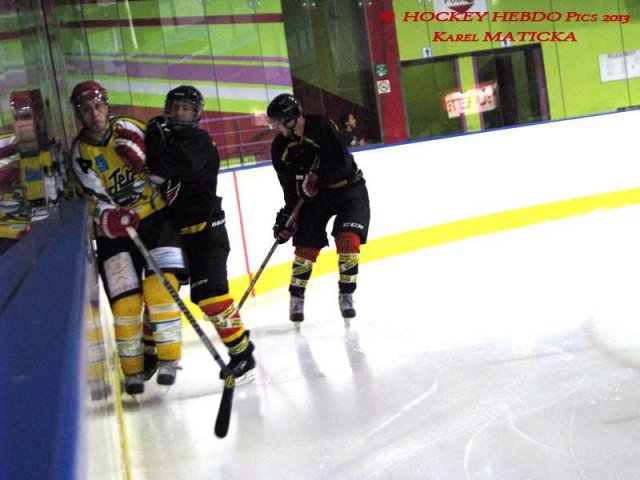 Photo hockey match Besançon - Viry-Châtillon le 18/01/2014