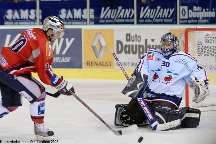 Grenoble  4 - 2 Angers 