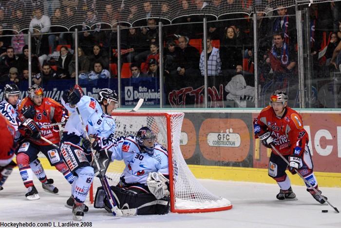 Grenoble  4 - 2 Angers 