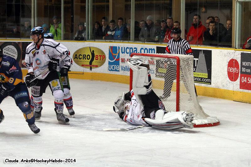 Chamonix  6 - 3 Caen 