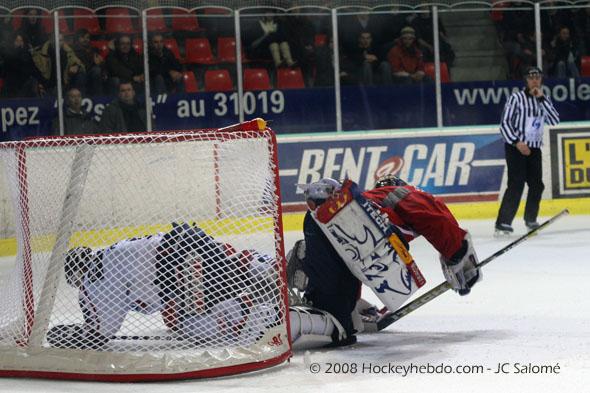Grenoble  4 - 2 Angers 