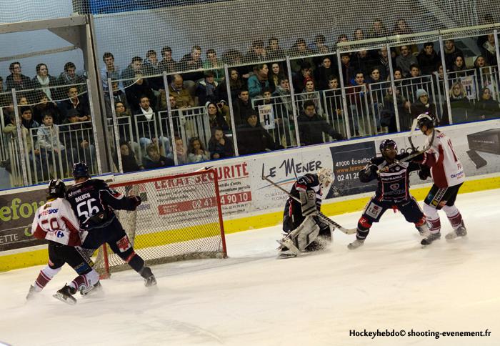 Angers  2 - 4 Morzine-Avoriaz