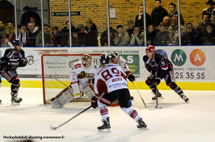 Angers  2 - 4 Morzine-Avoriaz